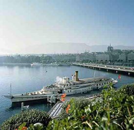 Boat Cruises on Lake Geneva